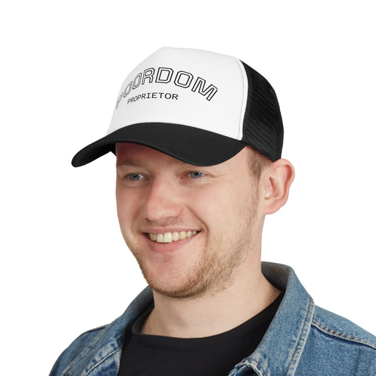 Vintage Style Mesh Cap with 'POORDOM PROPRIETOR' Text, Trendy Hat for Casual Outings, Gifts for Friends, Outdoor Adventures, Summer Fashion